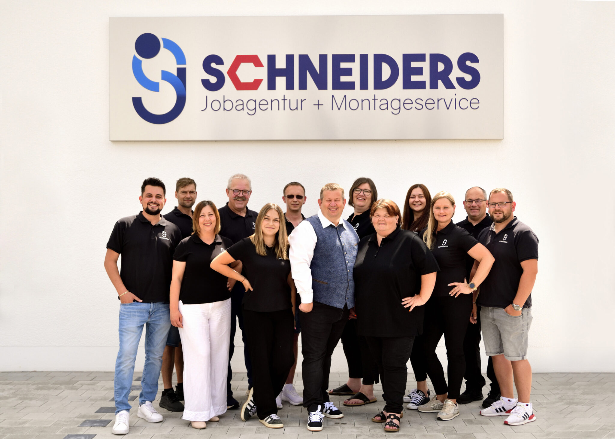 Schneiders Jobagentur Team – ~150 Monteure